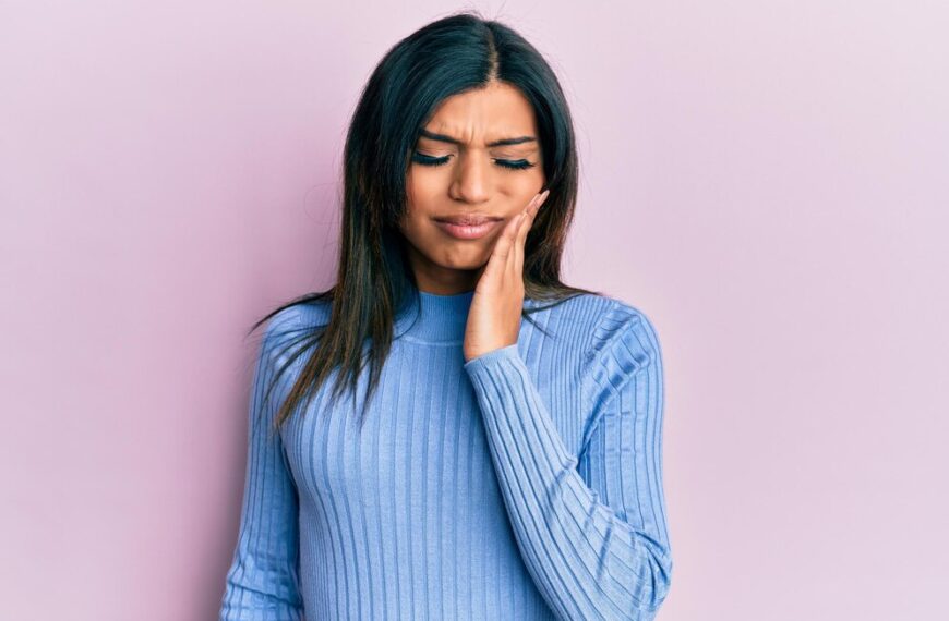 Come gestire il dolore dopo l’estrazione dei denti del giudizio