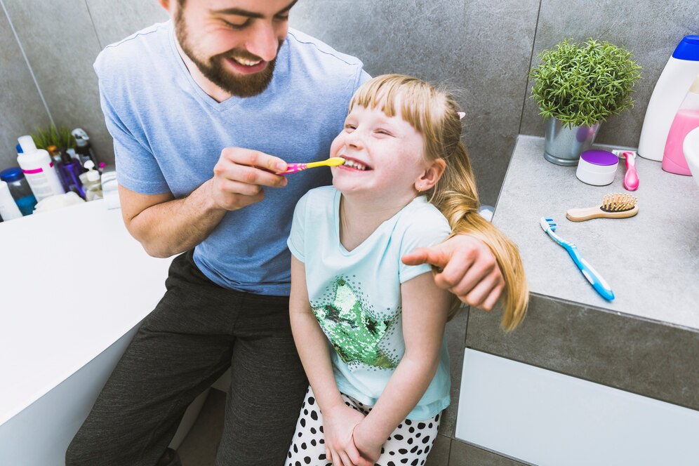 Come spiegare l’importanza dell’igiene orale ai bambini in modo divertente?